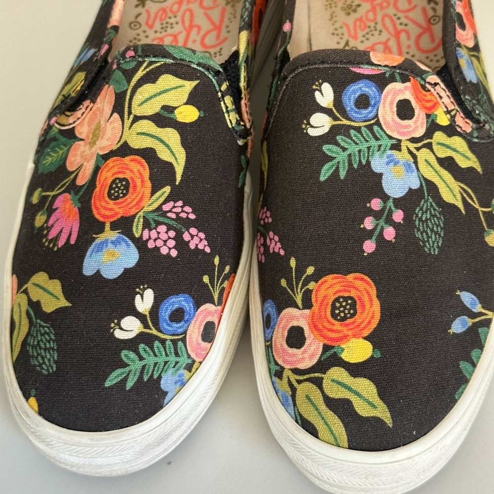 Keds X Rifle Paper Co. Triple Decker Black Floral - Picture 3 of 7